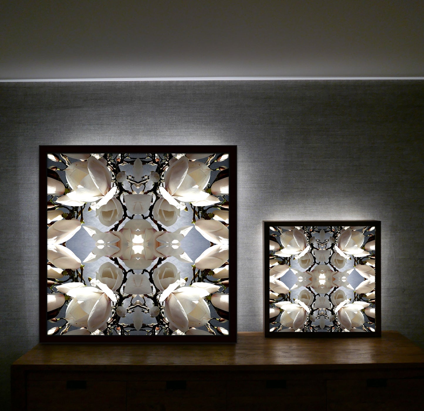 Magnolia Light 2 - Lightbox