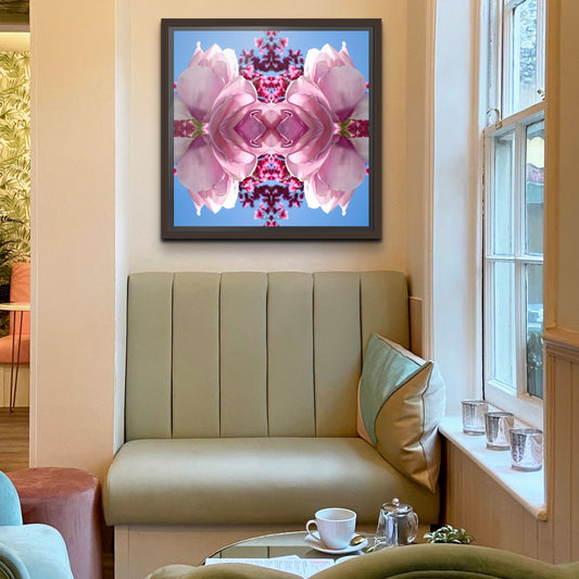 Magnolia Heart 1 - Lightbox